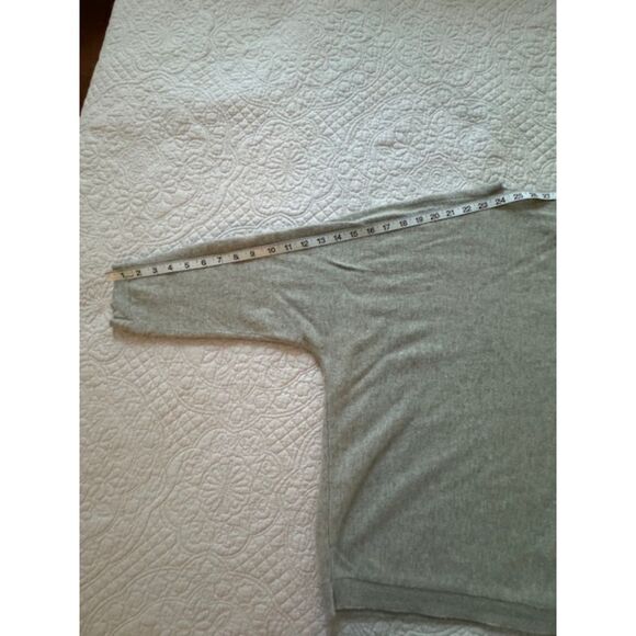 Poetry Cashmere Cropped Oversized V-Neck Sweater. Size 14 - Picture 7 of 7